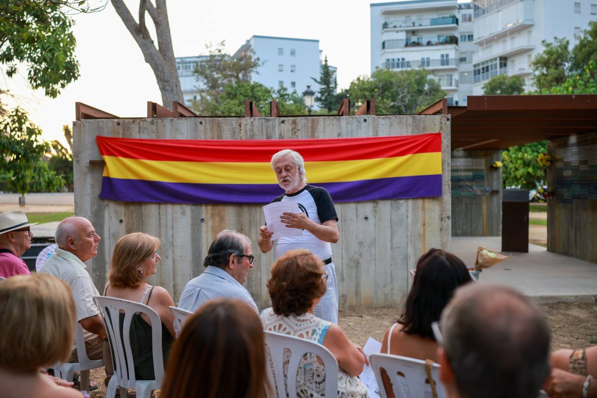 Homenaje a los sindicalistas asesinados, 90 años del Golpe. Memorial El Retiro