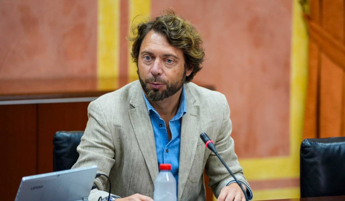 Muere Iñaki González-Pol, alto cargo en el Parlamento andaluz, cuando iba con su bicicleta entre Pilas y Huévar del Aljarafe