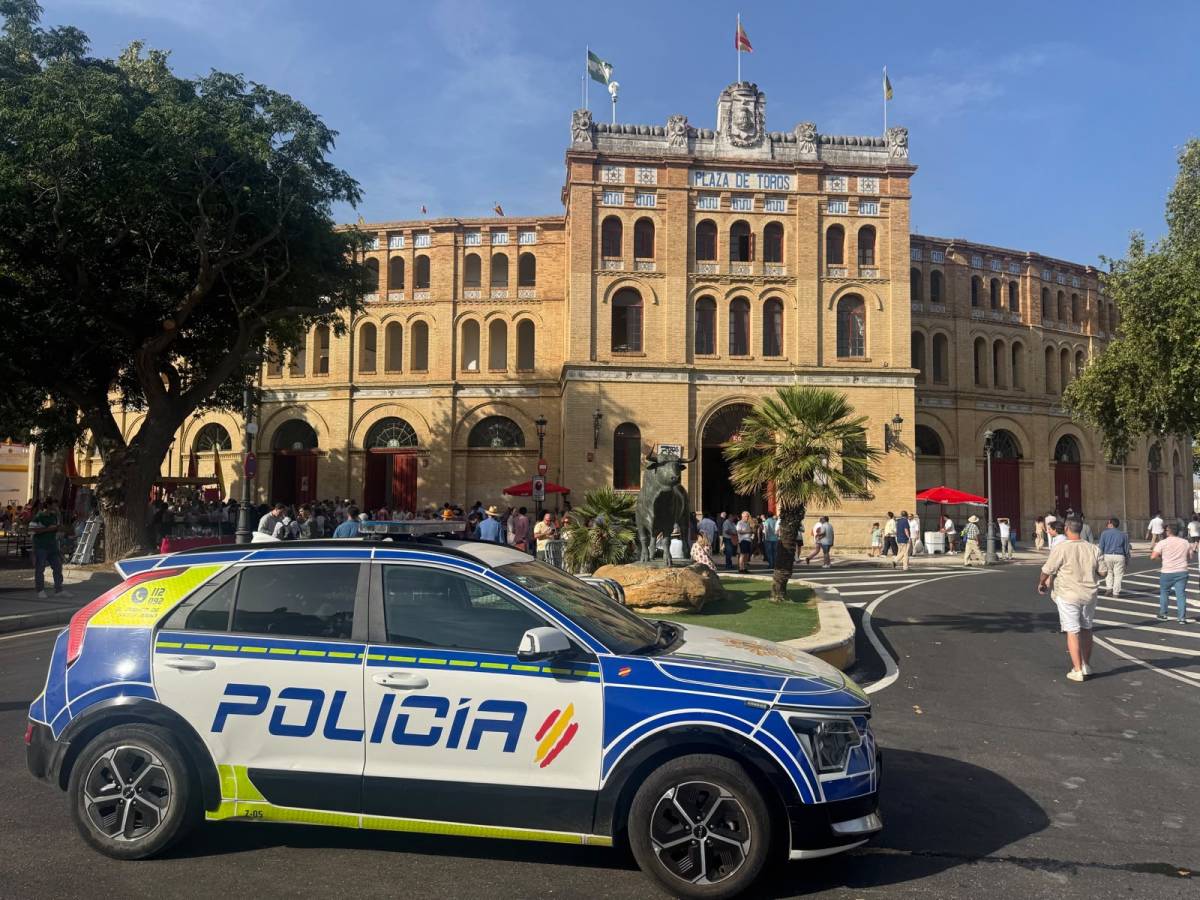 La grúa se lleva en un solo fin de semana en El Puerto 72 coches