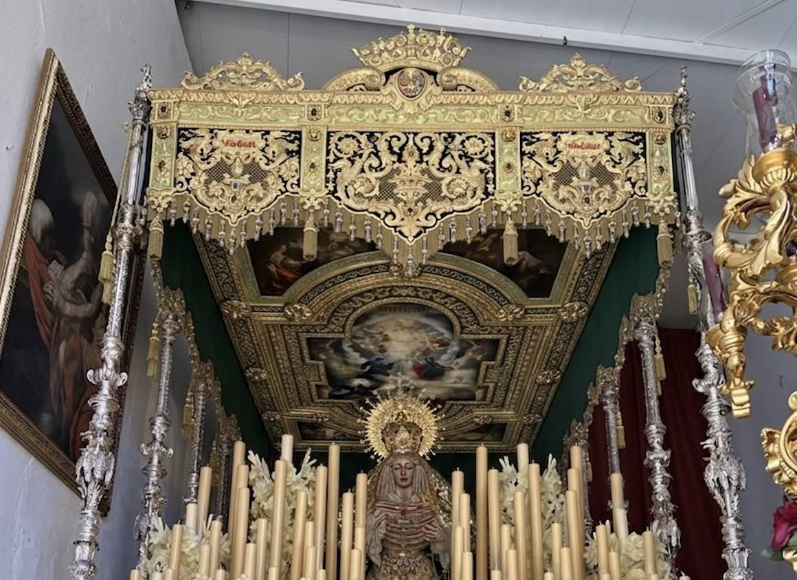 La Clemencia ya tiene las pinturas que presidirán el techo de palio de Salud y Esperanza de Jerez