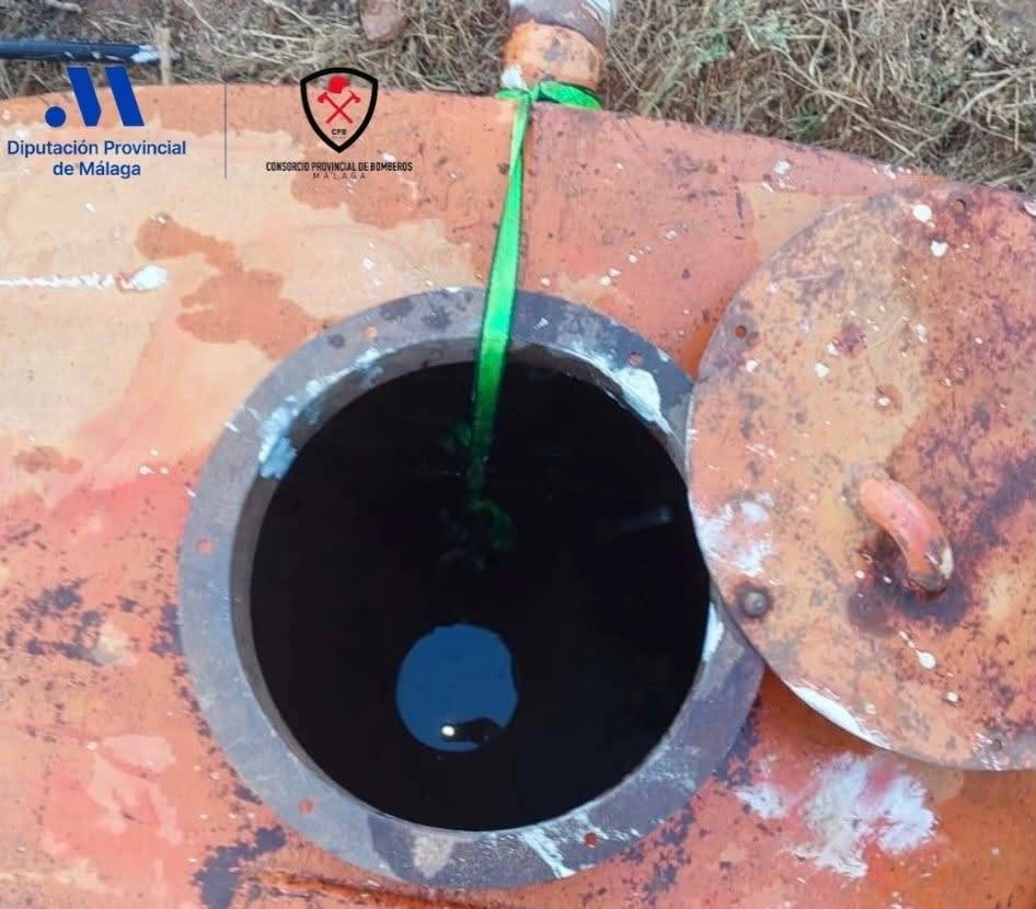 Imagen del bidón en el que cayó el trabajador. - Imagen del bidón en el que cayó el trabajador.