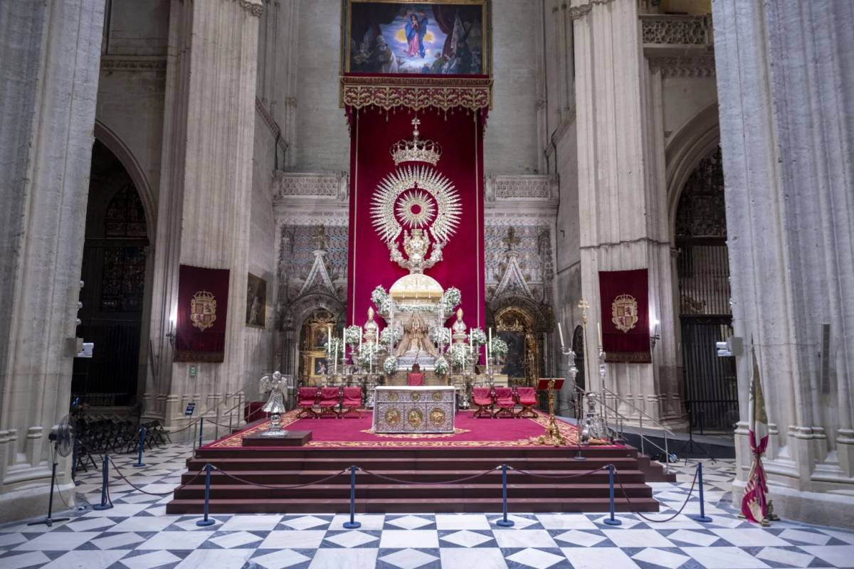 Comienza en la Catedral de Sevilla la novena a la Virgen de los Reyes