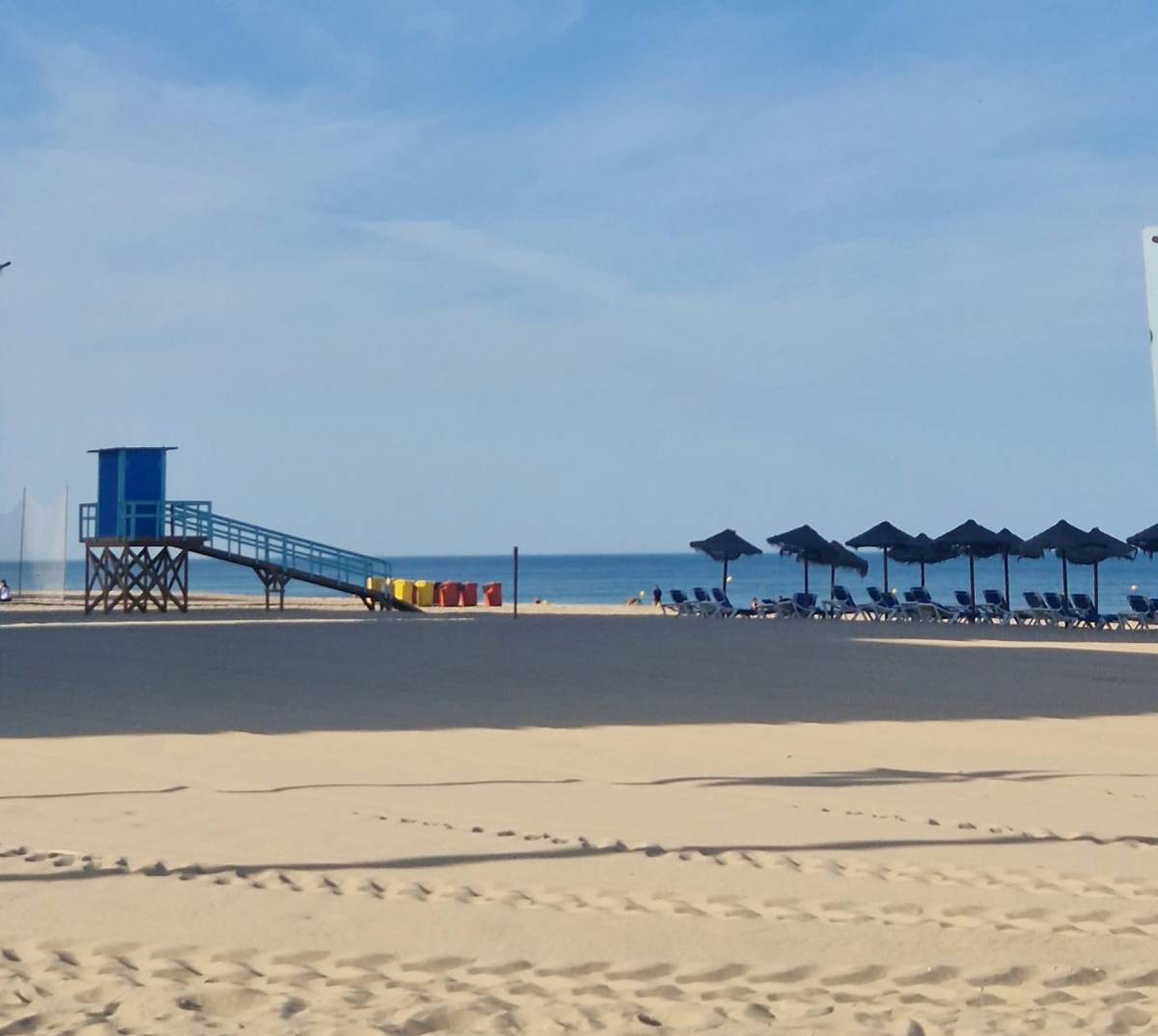 Módulo de socorristas en Cádiz. - Módulo de socorristas en Cádiz.
