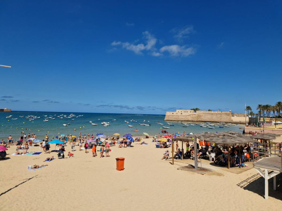 Vista de las playas en Cádiz. - Vista de las playas en Cádiz.