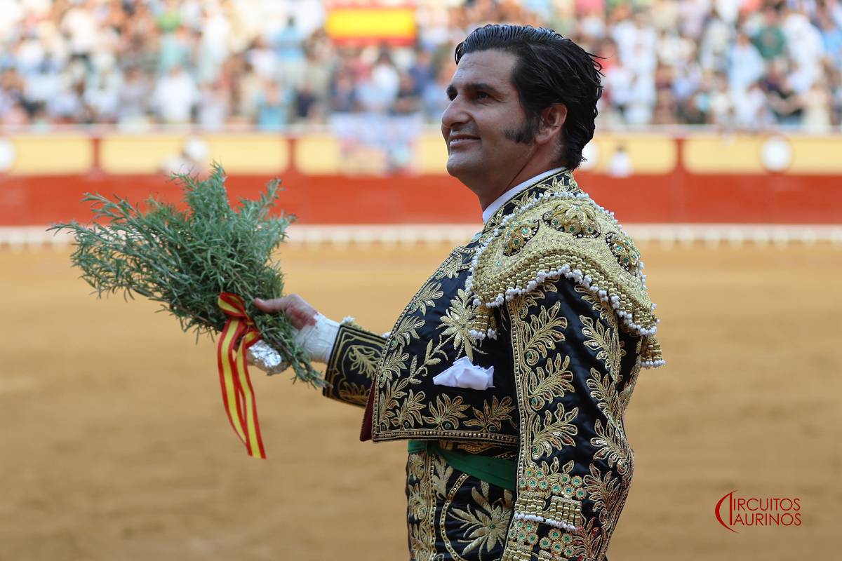 La corrida de este sábado en El Puerto, en imágenes. - CIRCUITOS TAURINOS La corrida de este sábado en El Puerto, en imágenes.