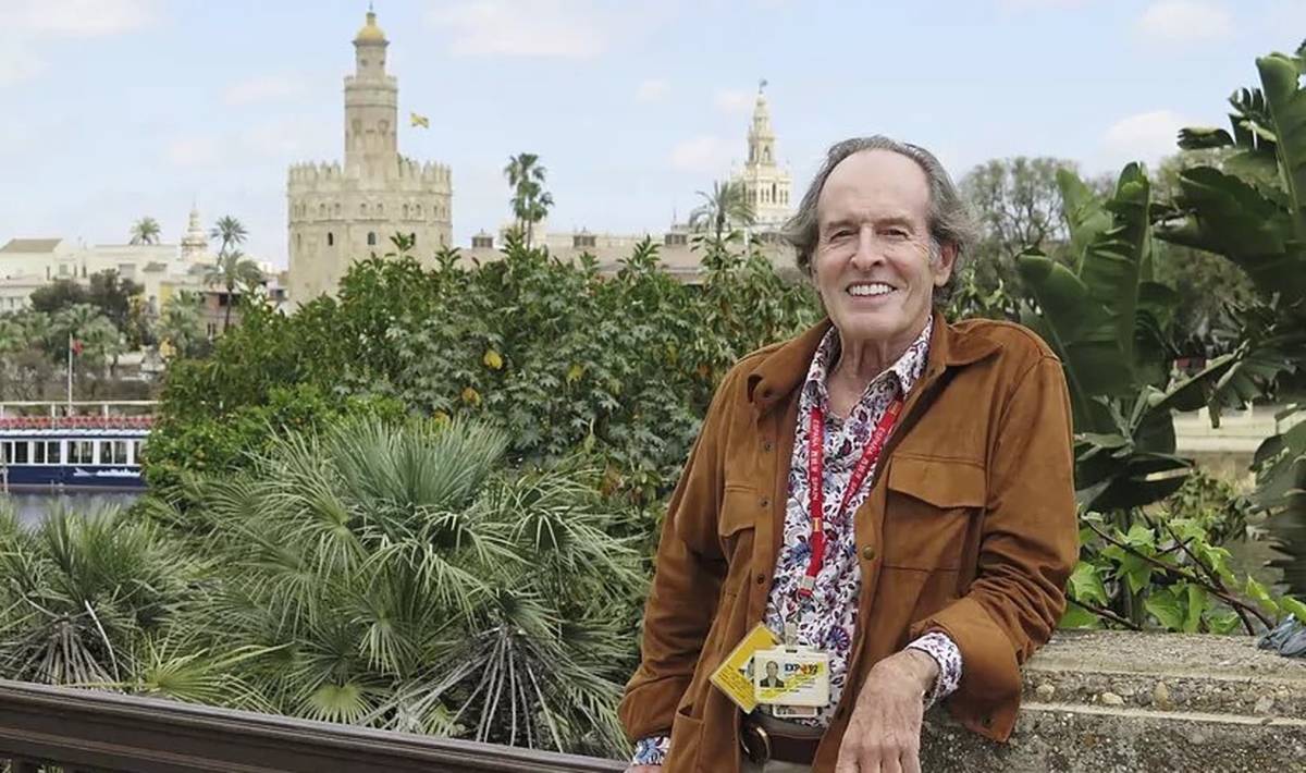 Muere Carlos Telmo, histórico relaciones públicas de Sevilla, de la Casa de Alba y rostro de la Expo 92