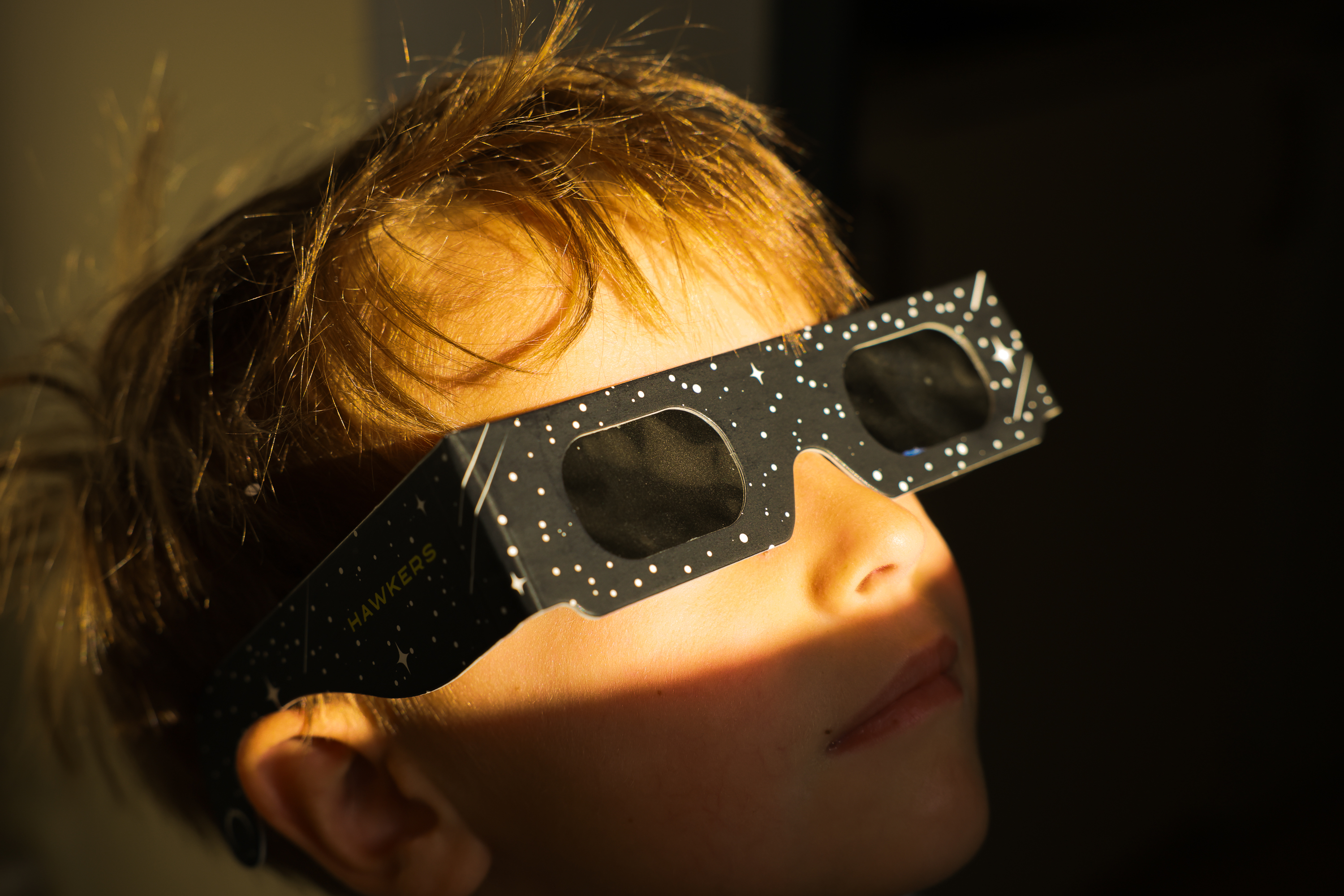 Locura por conseguir unas gafas para el eclipse en Jerez: 