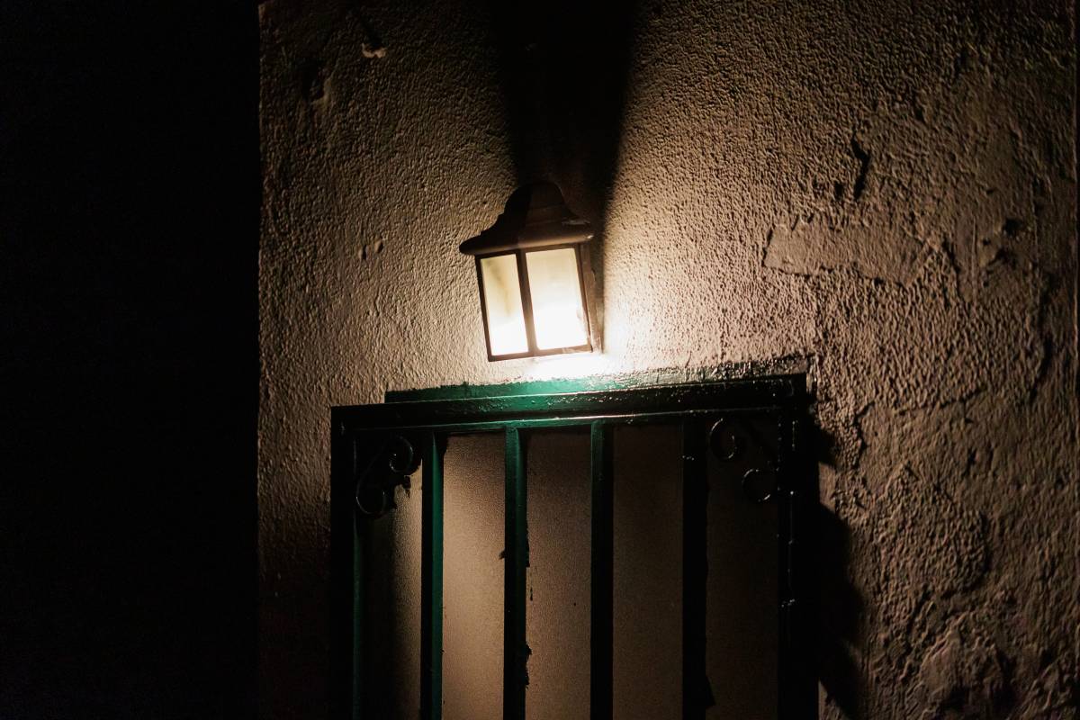 Precio de la luz hoy lunes 17 de agosto: el máximo se dispara y queda un tramo donde se puede aliviar el bolsillo