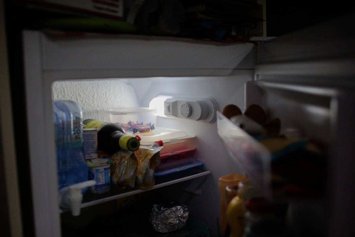Precio de la luz hoy, domingo 13 de septiembre: vuelve a bajar y deja un tramo de seis horas ideal para poner electrodomésticos