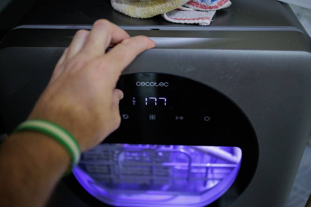 Precio de la luz hoy, viernes 14 de agosto: una hora ideal para poner el lavavajillas antes de un subidón