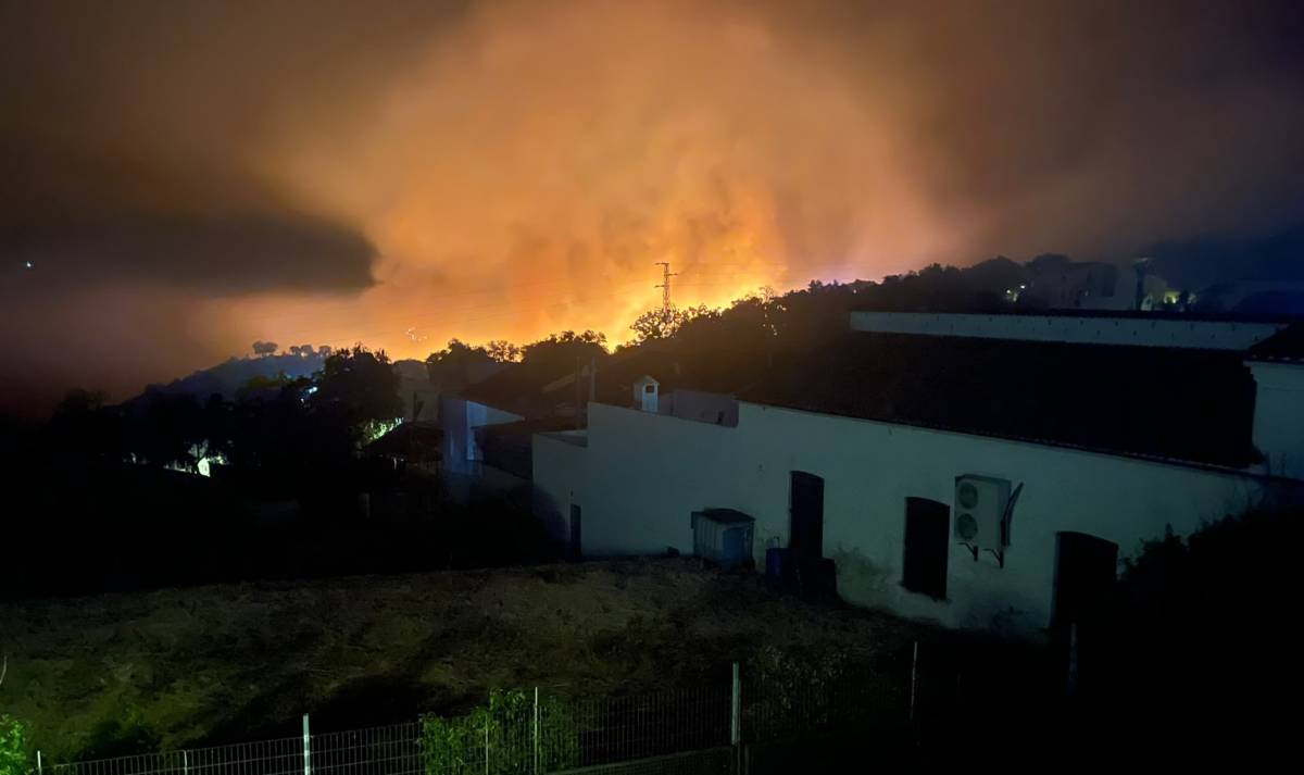 Última hora del macroincendio de Niebla, 