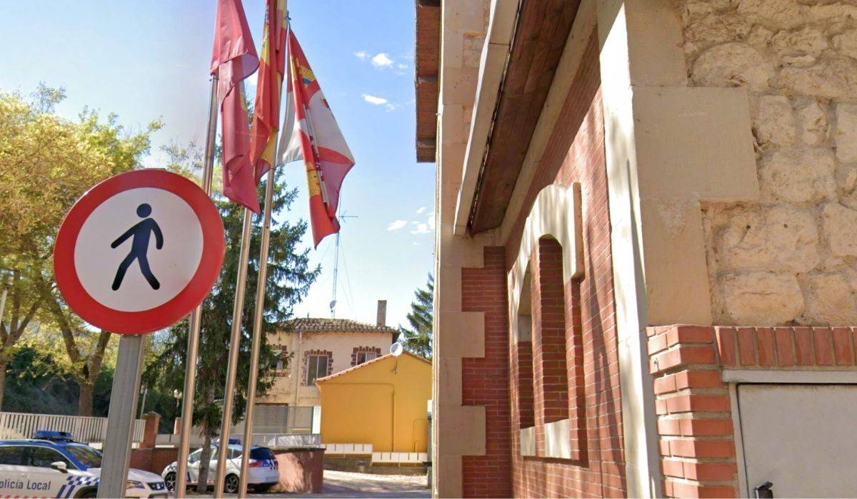 Francisco, de 92 años, desaparece en la provincia de Cádiz y aparece desorientado en Burgos, a 900 kilómetros y con daños en su coche