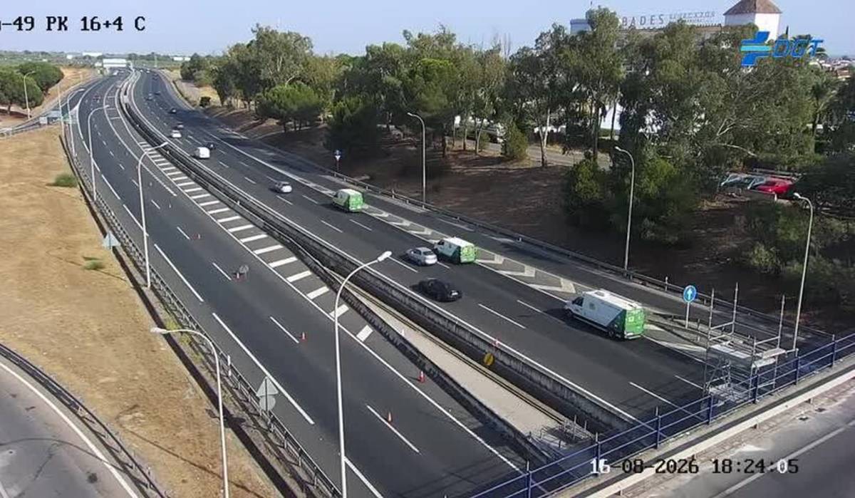 Circulación el A-49, en la provincia de Sevilla - Circulación el A-49, en la provincia de Sevilla