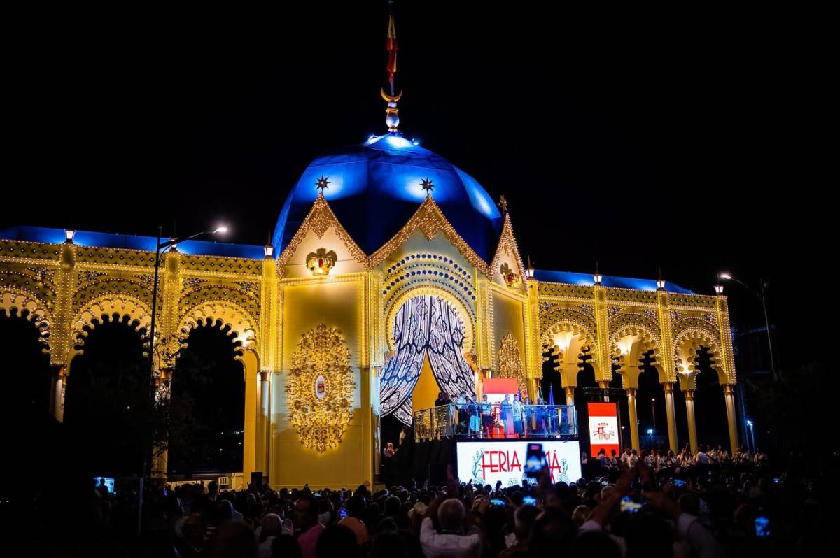 Apuñalado en el tórax el trabajador de 24 años de una atracción de la Feria de Málaga: traslado en estado crítico