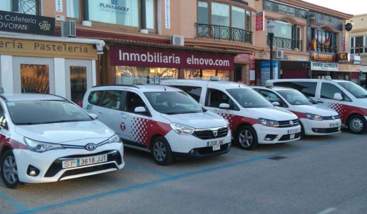 Chiclana presiona a la Junta para incrementar las licencias de taxi antes de acabar el año: 