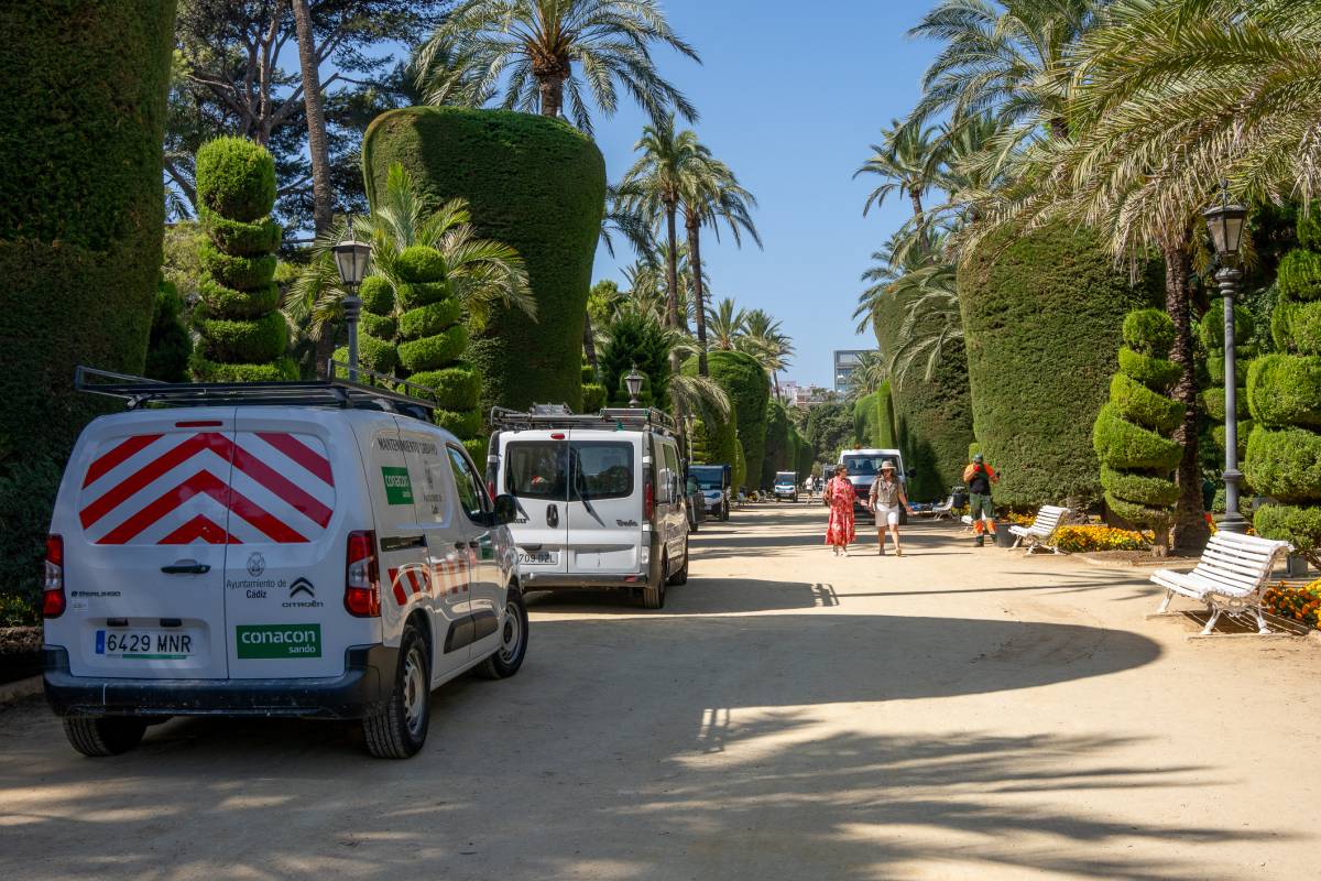 Teatro Pemán, en el Parque Genovés de Cádiz, en los días previos a su inauguración. Cádiz, agosto de 2026 - JOSÉ MARÍA REYNA Teatro Pemán, en el Parque Genovés de Cádiz, en los días previos a su inauguración. Cádiz, agosto de 2026