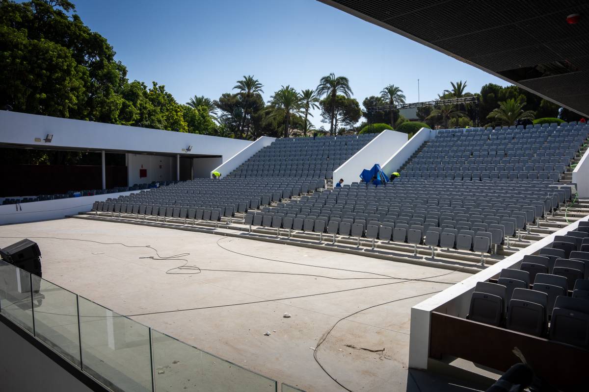 Teatro Pemán, en el Parque Genovés de Cádiz, en los días previos a su inauguración. Cádiz, agosto de 2026 - JOSÉ MARÍA REYNA Teatro Pemán, en el Parque Genovés de Cádiz, en los días previos a su inauguración. Cádiz, agosto de 2026