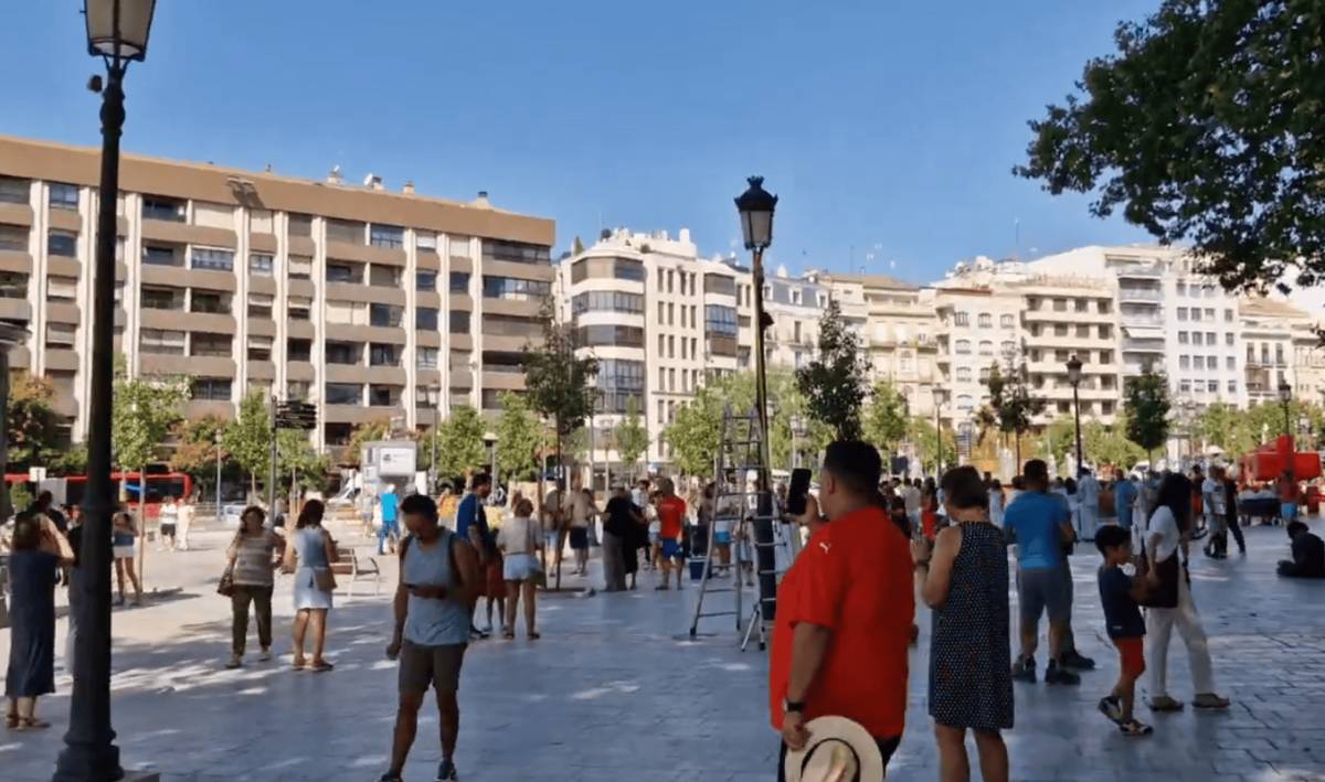 Granada, en busca de la normalidad mientras la tierra sigue temblando y se mantienen los desalojos