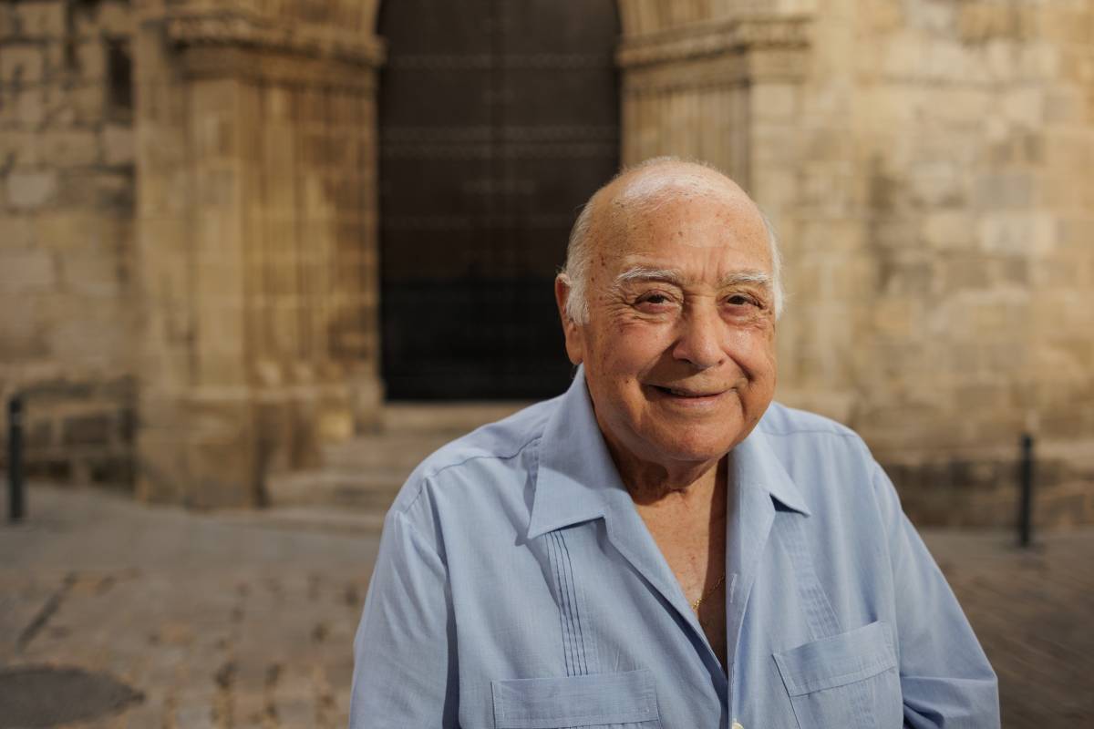 Paco González, Cofrade Ejemplar de Jerez tras una vida entera ligada al Transporte: "No hice nada sin mi equipo"