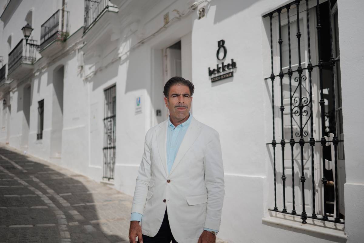 JOSE BOSH HOTEL BEKKEH VEJER