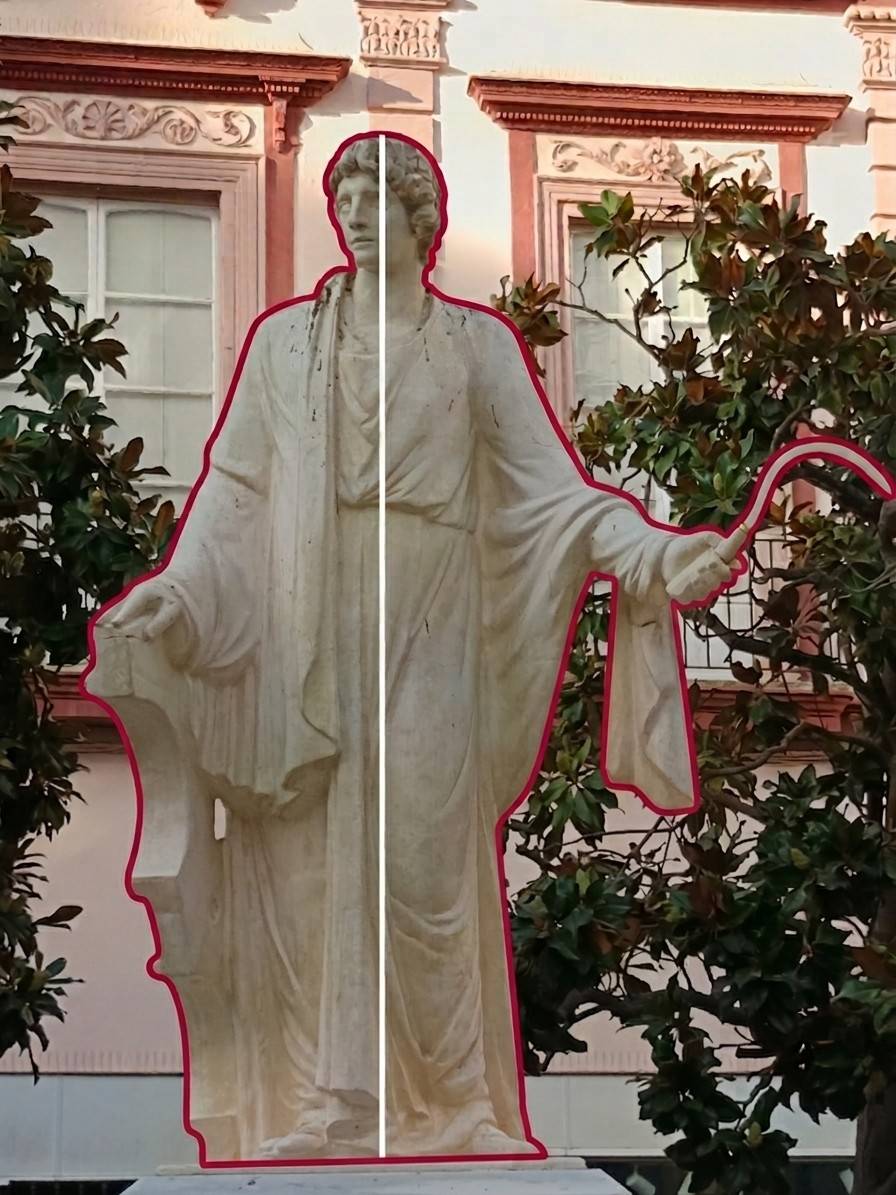 Escultura de Columela, contorno y eje principal.