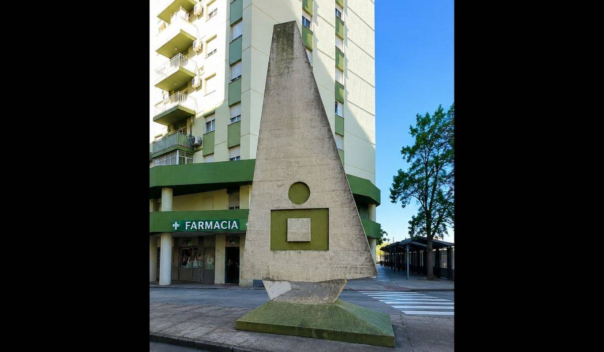 El monumento del Parque Atlántico de Jerez cuyo futuro quieren decidir los propios vecinos