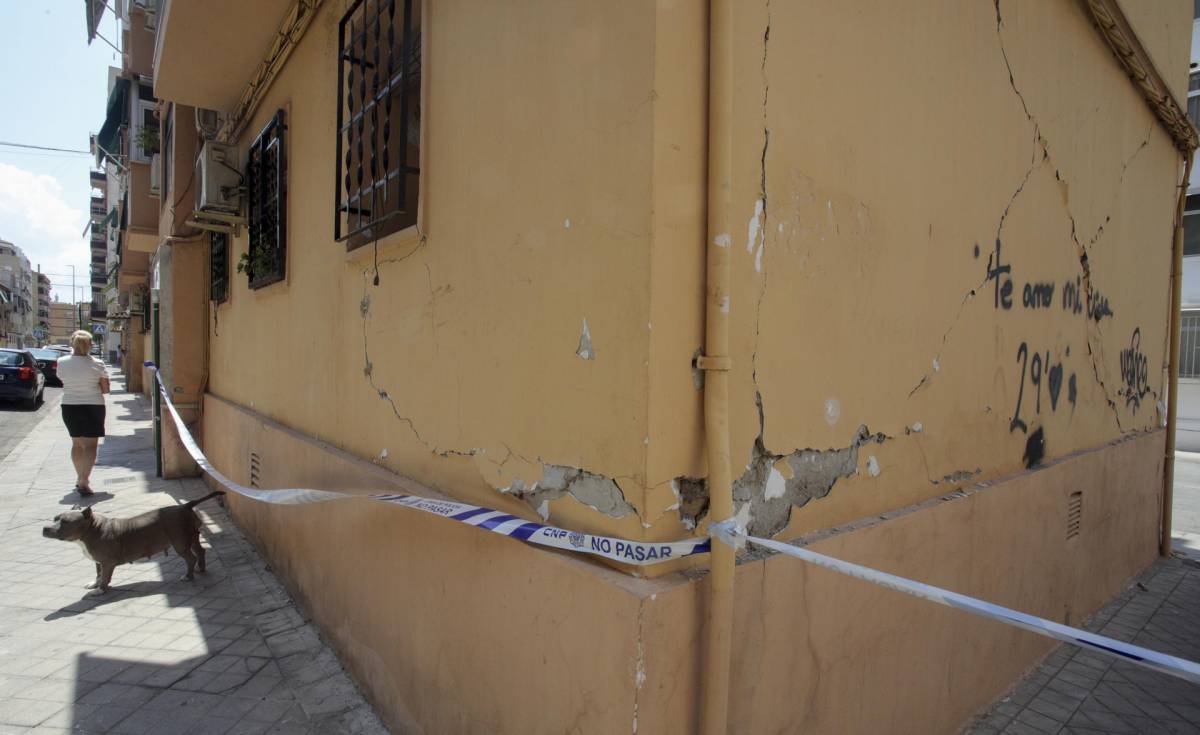 Cinco nuevos terremotos sacuden la provincia de Granada de madrugada: dos de ellos son sentidos por la población