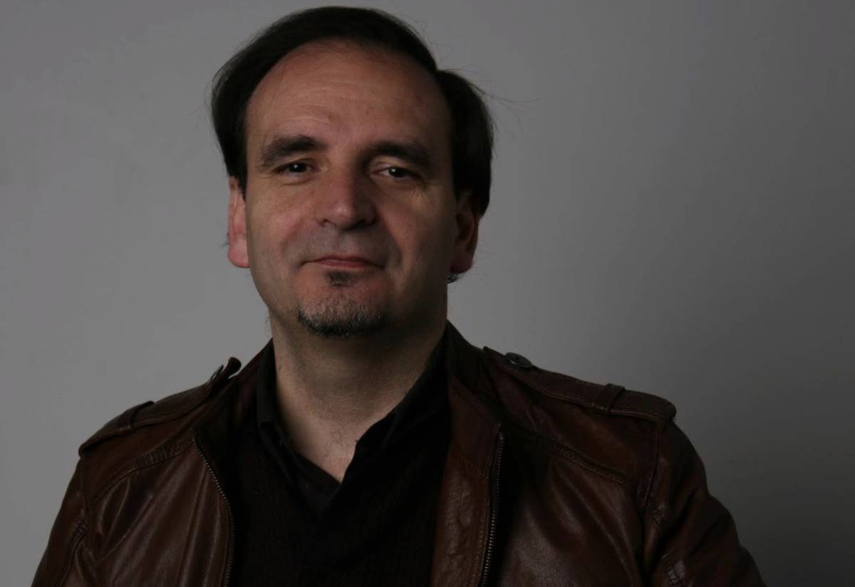 La reseña de 'Poética del silencio, en el ser del verso, la música de la nada' de Francisco Acuyo