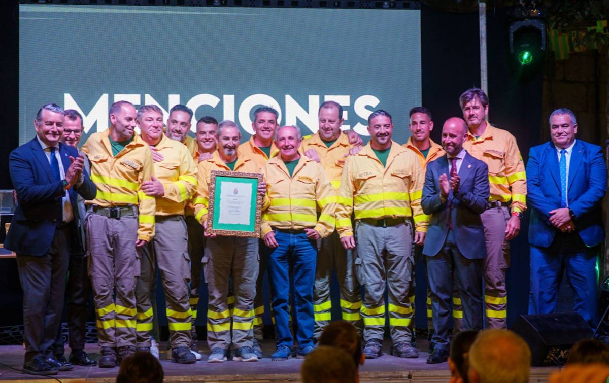 Reconocimiento a los profesionales que participaron en la emergencia.
