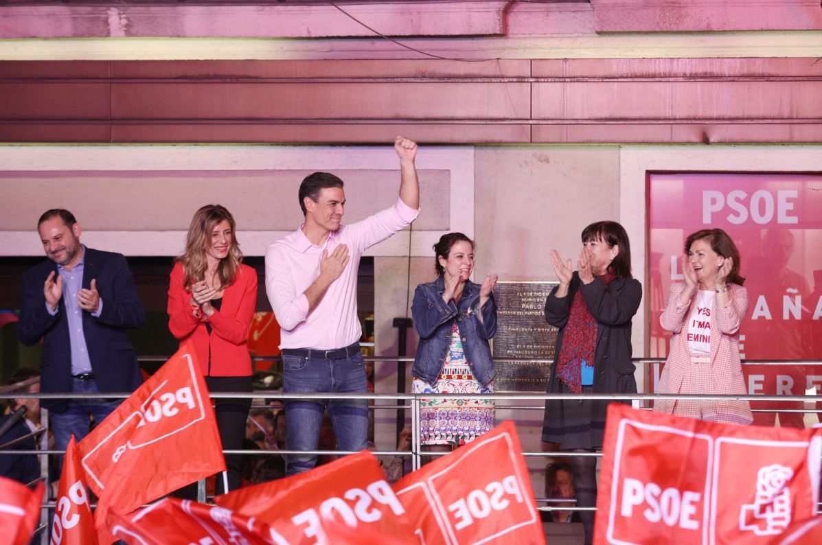 Dos años de legislatura: estabilidad precaria, ruido... y, al final, corrupción