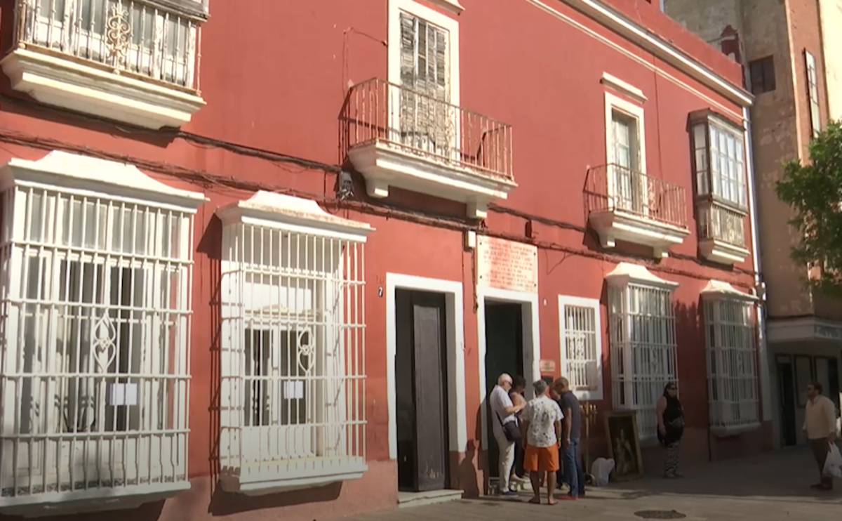 Exterior del palacete del siglo XVIII. 