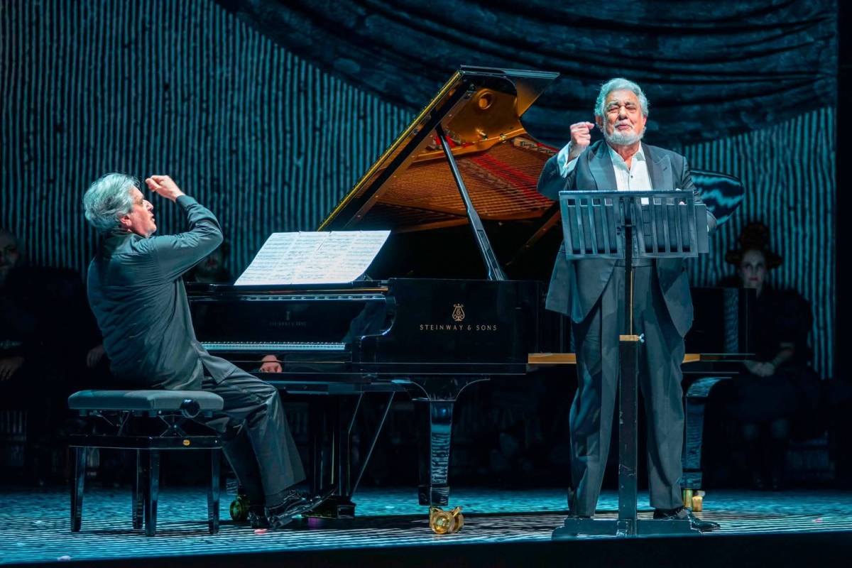Marea Violeta Jerez pide al Ayuntamiento que retire el apoyo al concierto de Plácido Domingo por sus numerosas acusaciones de abuso sexual