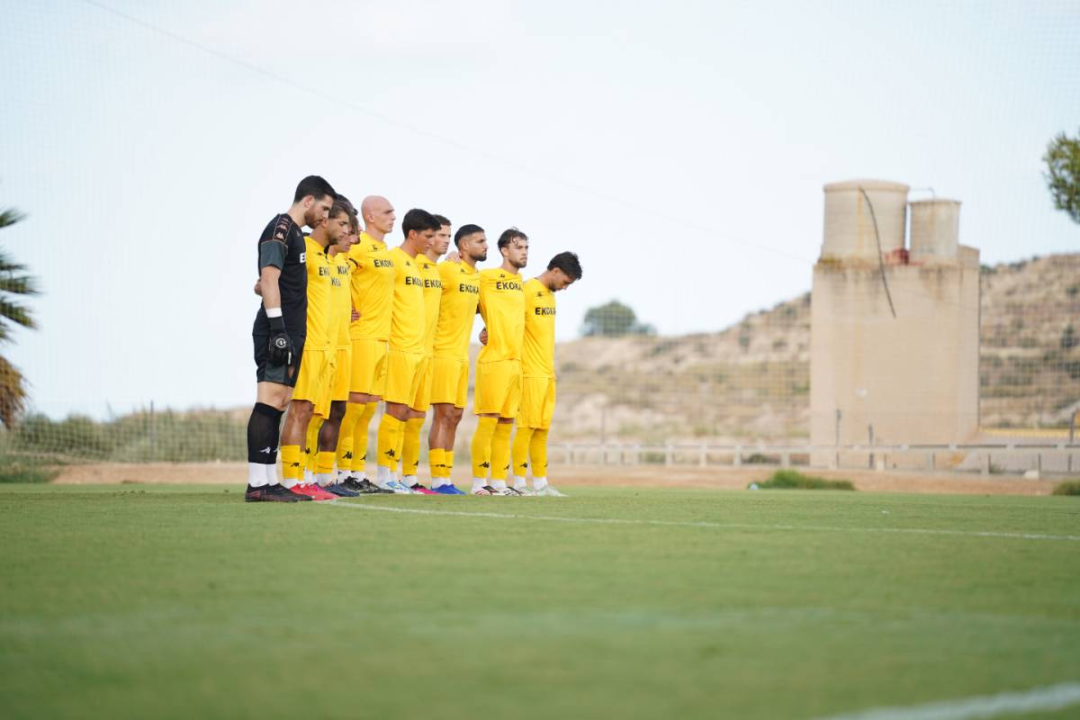 Luto en el Hércules CF por la muerte de Aitor Escribano, un jugador de apenas 11 años