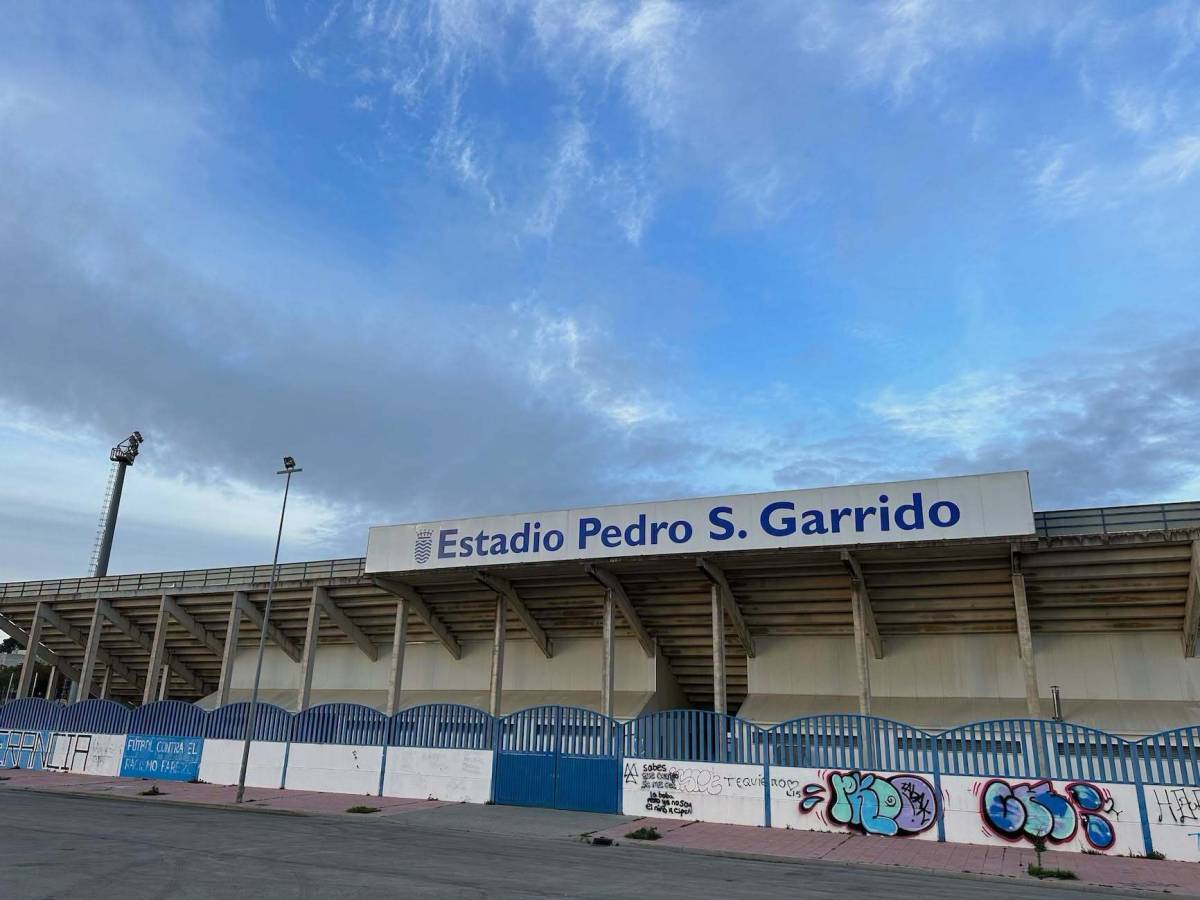 Jerez modernizará el riego del estadio Pedro Garrido para ahorrar agua y prepara mejoras en Chapín