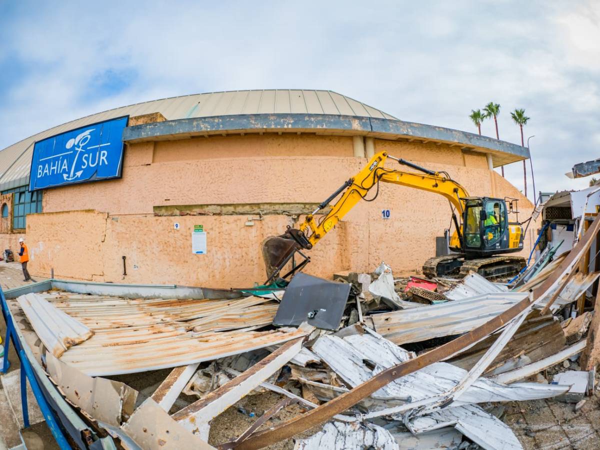 Comienza la demolición del estadio de Bahía Sur en San Fernando: adiós a todo un símbolo de la ciudad