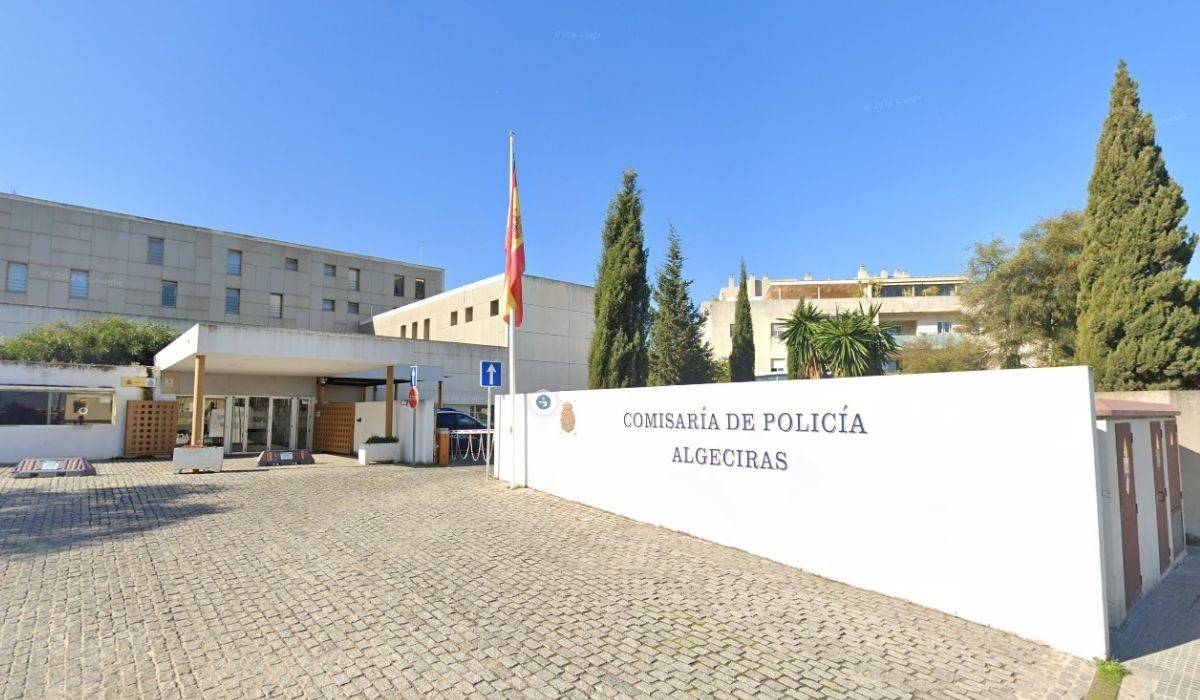 Mete fuego a un hotel en Algeciras y obliga a la evacuación de los 206 ocupantes