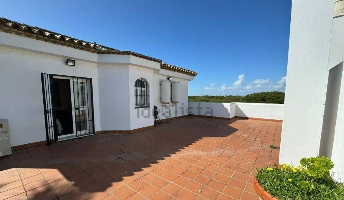 La terraza del ático en Novo Sancti Petri. - La terraza del ático en Novo Sancti Petri.