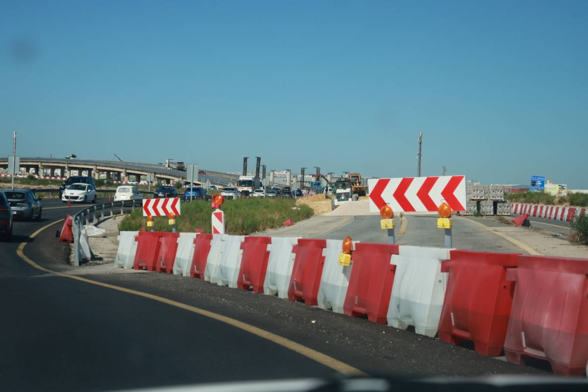 Retenciones tráfico operación retorno tres caminos chiclana 