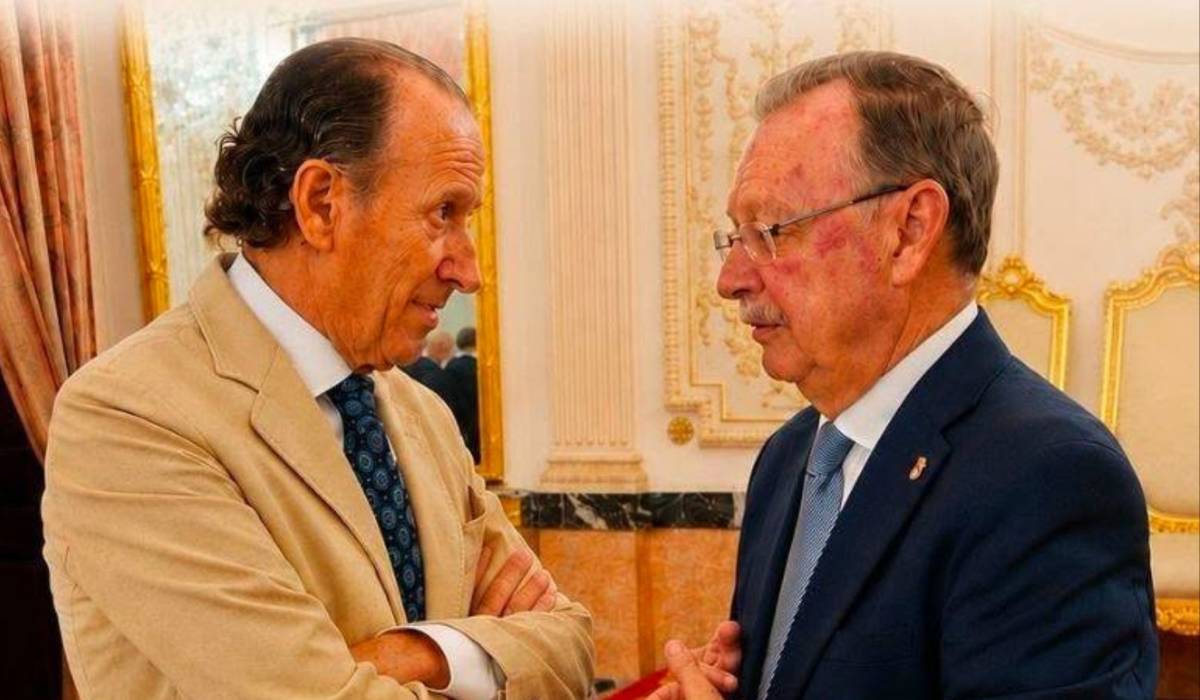 El alcalde de Chiclana se suma a las manifestación por Ceuta, cargando contra el PP pero saltándose el criterio del PSOE