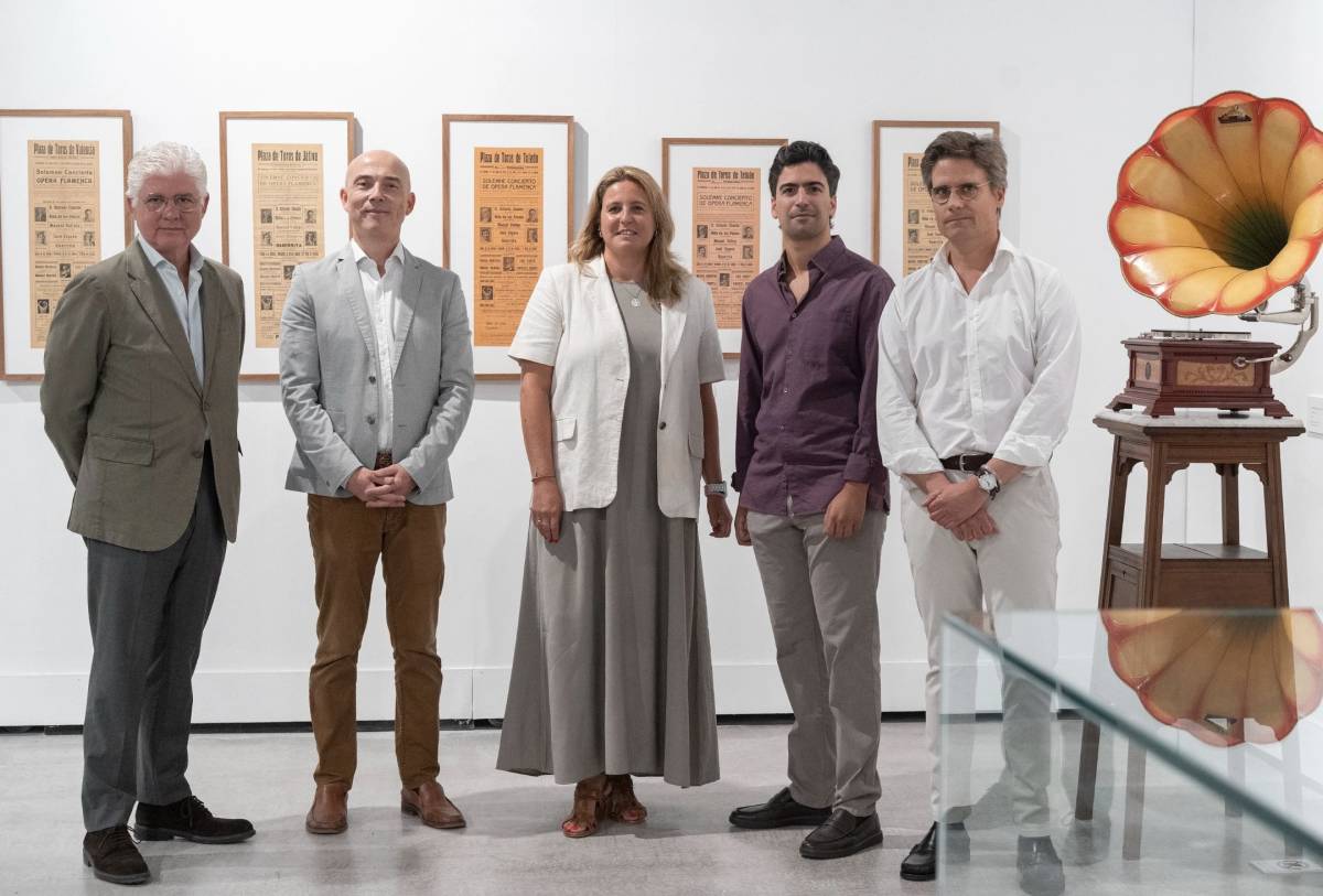 La Bienal de Flamenco de Sevilla desvela un fandango inédito de Manolo Caracol en una muestra sobre la Ópera Flamenca