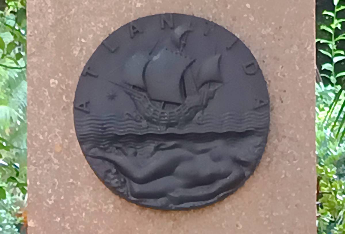 Reverso medalla centenario Manuel de Falla,1976.