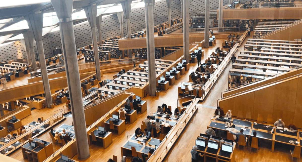 De Jerez a la Biblioteca de Alejandría: el sueño cumplido de dos jerezanos de adopción entre millones de libros