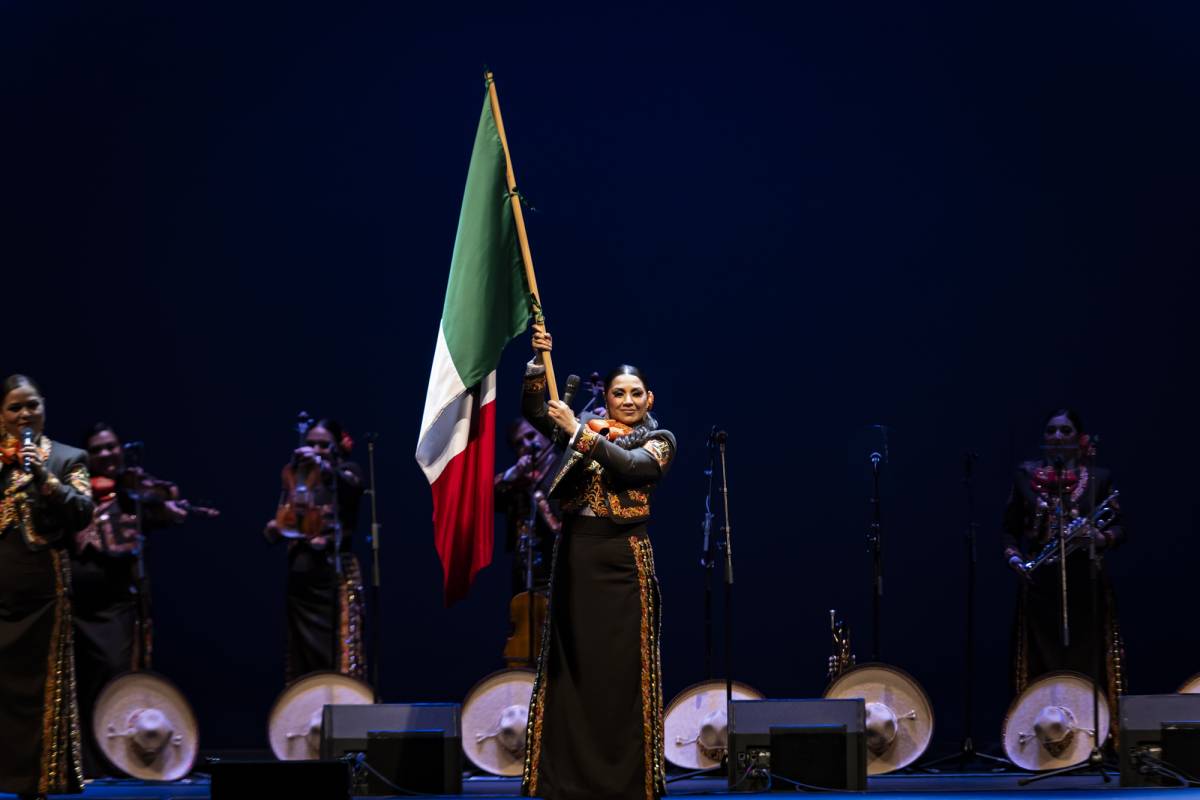 Explosión mariachi en el Villamarta