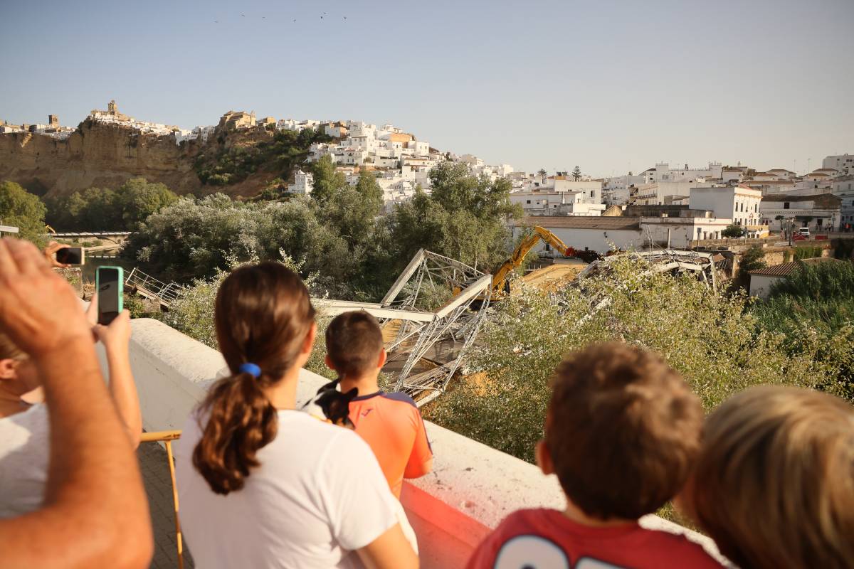 Adiós a 106 años de historia de Arcos en apenas seis minutos: 