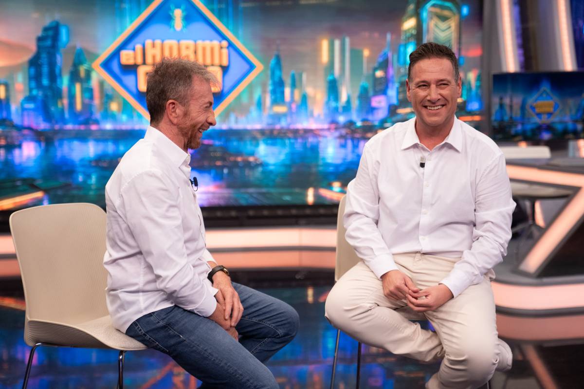 Carlos Latre vuelve a 'El Hormiguero'... y cuenta los motivos de su marcha a Telecinco para competir con Motos y Broncano: 