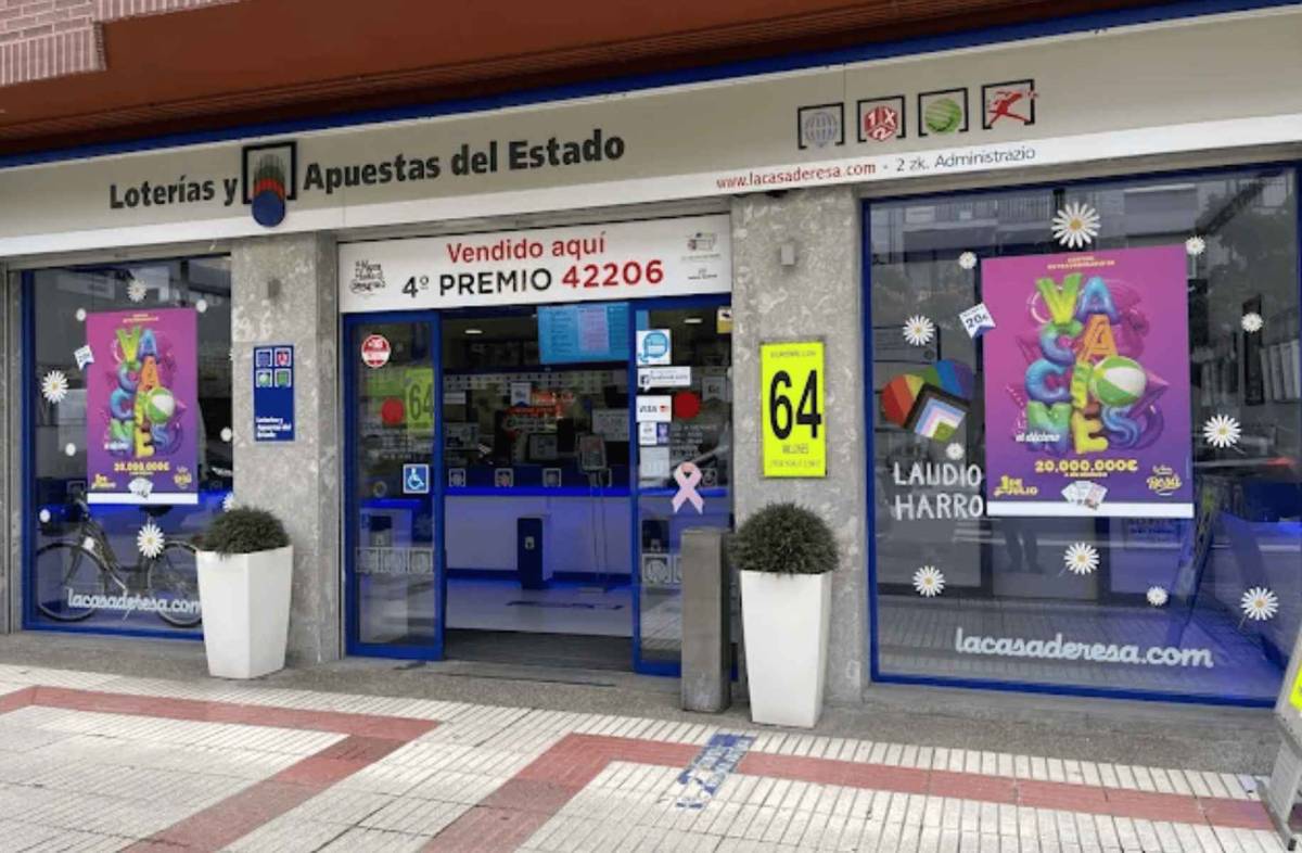40.000 euros a la basura: un lotero tira por error 5.500 décimos de lotería