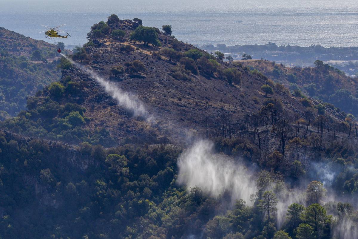 Buenas noticias en Benahavís: los vecinos pueden volver a sus casas tras un incendio que deja tres heridos