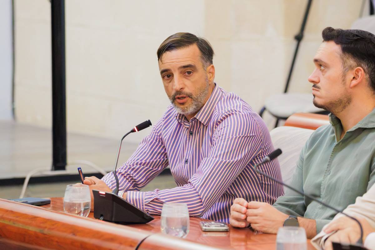 El PSOE de Jerez denunciará ante los juzgados el aumento de la tasa de la basura aplicado por el Ayuntamiento