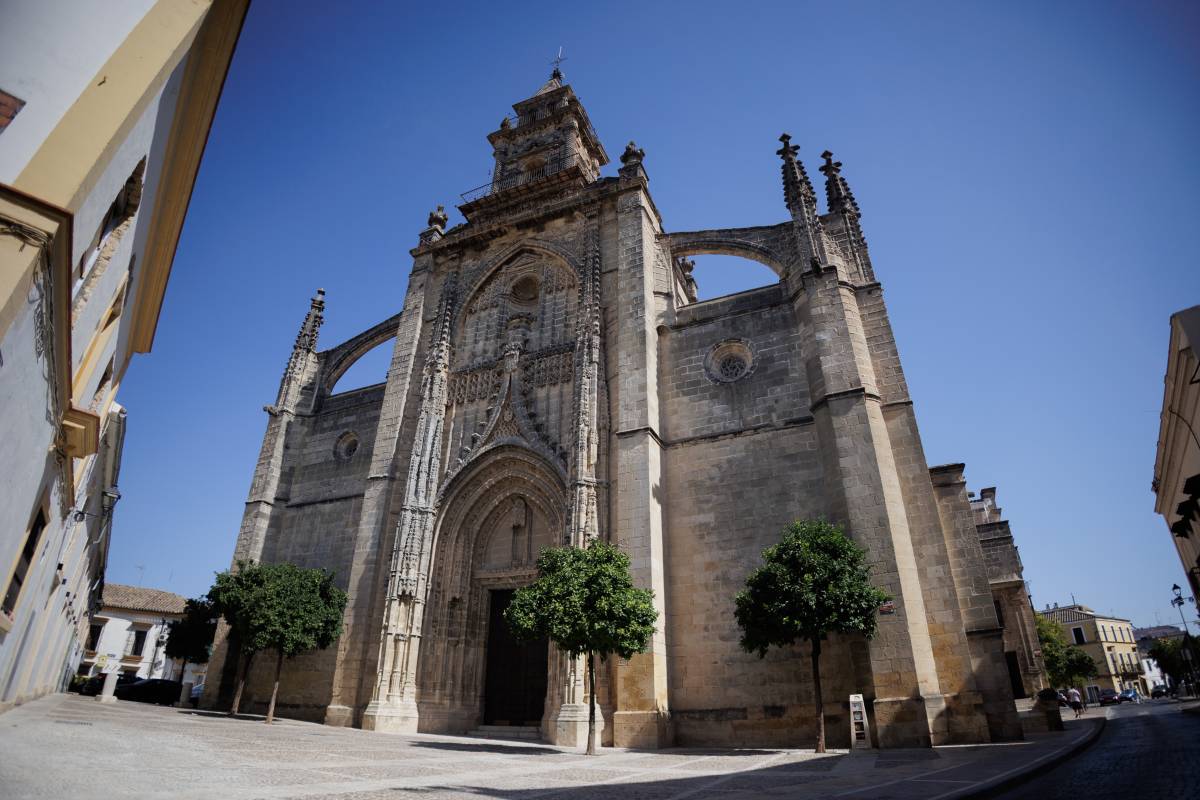 SANTIAGO IGLESIA 10 AÑOS REAPERTURA