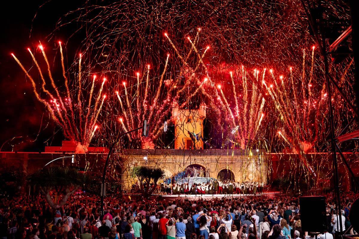 Cuando Cádiz fue el centro del mundo: 'Utraque Unum', las imágenes del espectacular broche final a 'Cádiz, Emporio del Orbe'